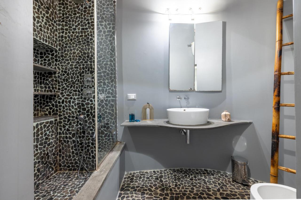 Modern Apartment In Campo De Fiori Рим Екстер'єр фото