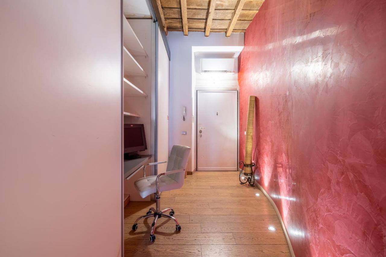 Modern Apartment In Campo De Fiori Рим Екстер'єр фото